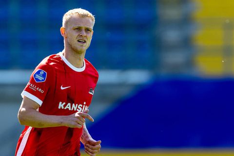 Jens Odgaard keert terug van blessure en gaat met AZ mee naar Portugal