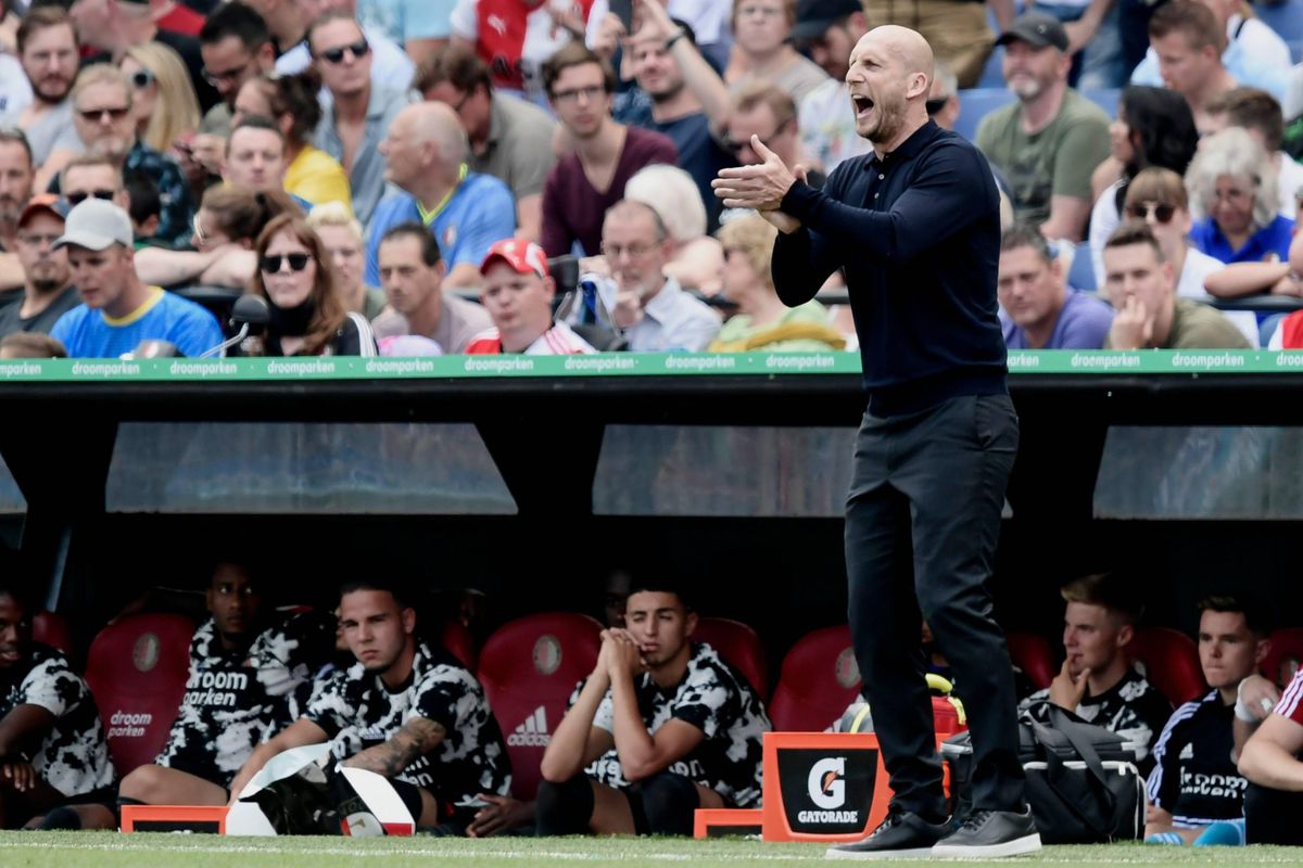Jaap Stam benadrukt rust bij Feyenoord: 'Moeten helaas meer geduld hebben'