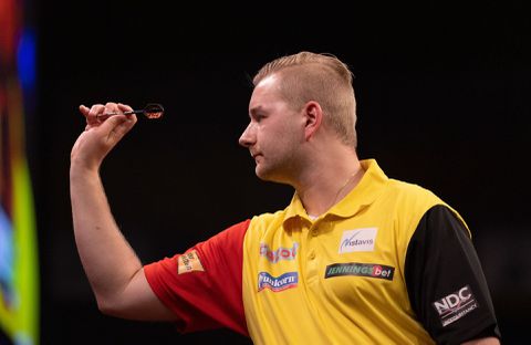 Van den Bergh evenaarde DIT record van Van Gerwen na zege in Ziggo Dome