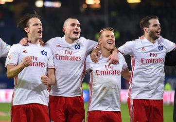 HSV wint nipt van Mönchengladbach