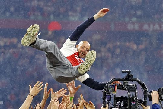 📸​ | In beeld: zo viert Ajax het kampioenschap