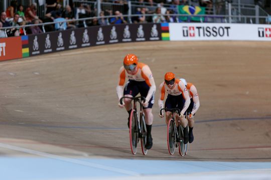 Baansprintploeg met elkaar in de clinch in voorbereiding Olympische Spelen: 'Ik schrok daar wel van'