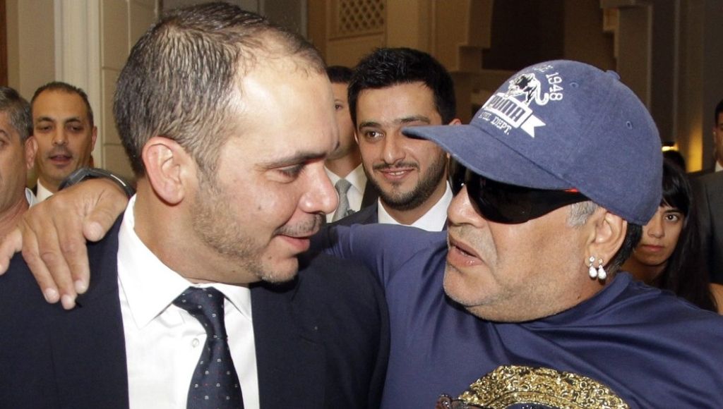 Maradona ontkent beëindiging samenwerking met prins Ali