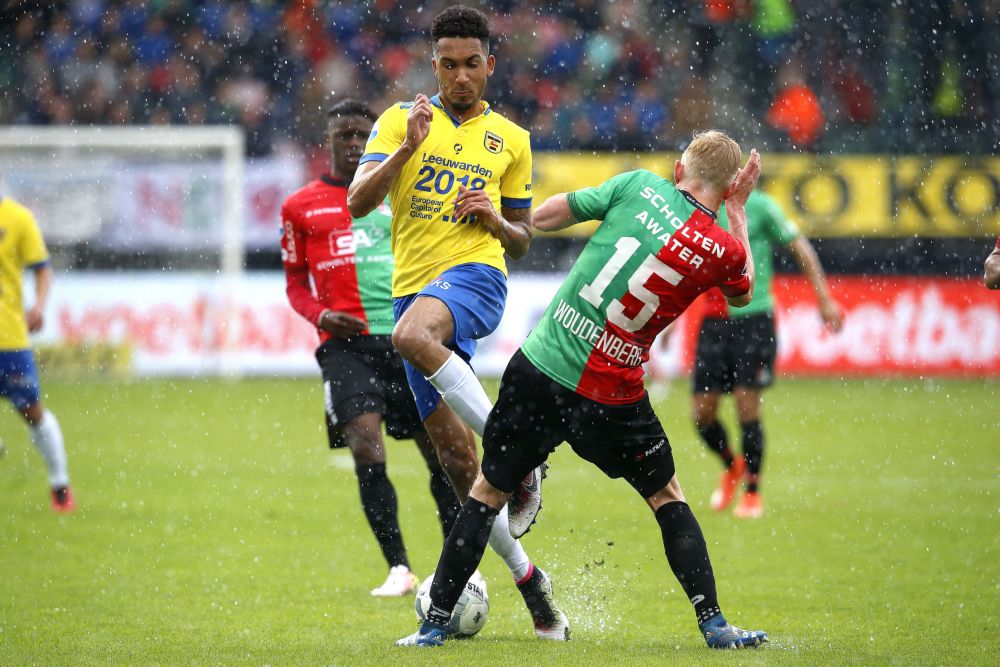 Cambuur trekt en sleurt tegen NEC, maar komt nét tekort