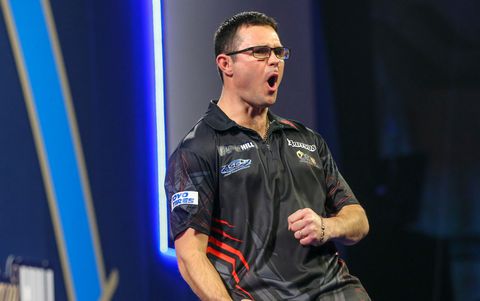 Damon Heta maakt bijnaam The Heat waar: darter heeft beste finishpercentage van 2022