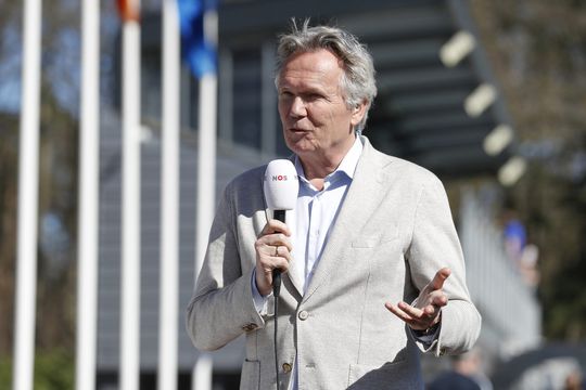 De Volkskrant dropt bom: 'Tom Egbers vertoonde grensoverschrijdend gedrag bij Studio Sport'