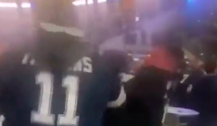 🎥 | NFL-fans beuken elkaar de hersens in op Thanksgiving