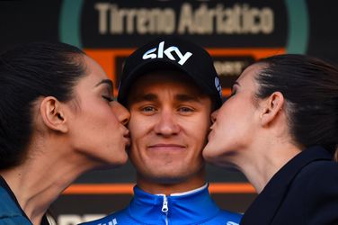 Kwiatkowski wint Tirreno-Adriatico en Dennis pakt dagzege in de tijdrit