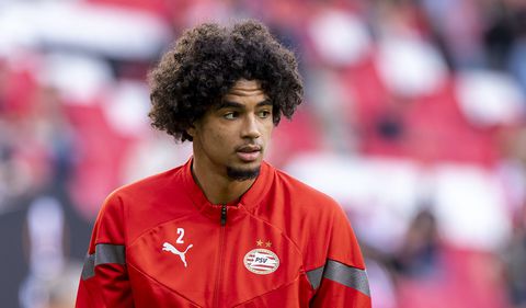 Ki-Jana Hoever vindt amper 48 uur na vertrek bij PSV alweer een nieuwe club