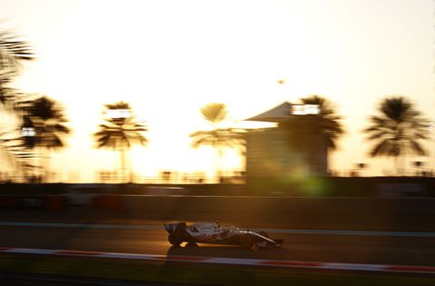 Nikita Mazepin heeft corona en moet laatste GP van het seizoen missen
