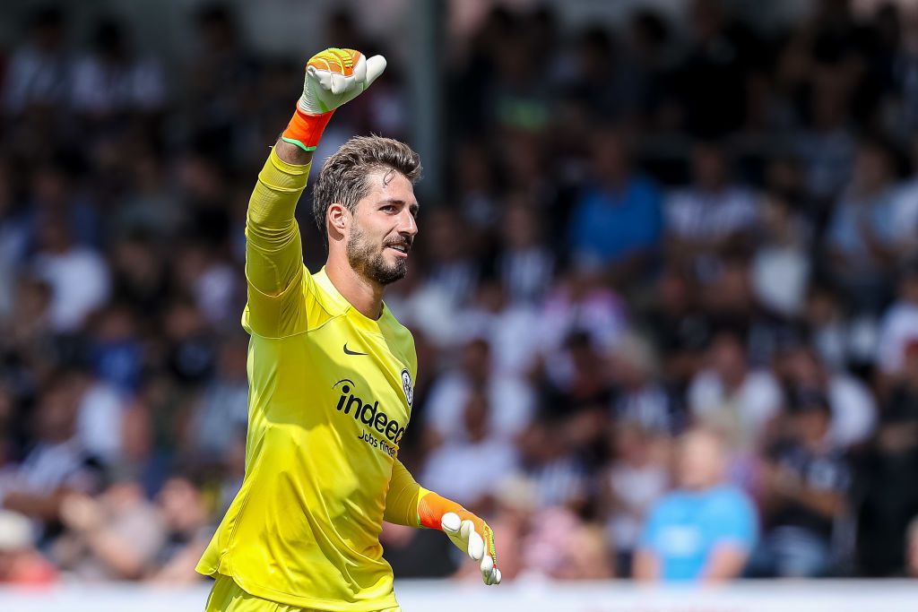 Erik ten Hag krijgt 'nee' van Eintracht-keeper Kevin Trapp: 'Hoop dat iedereen het begrijpt'