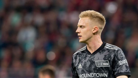 Goed nieuws! Timo Baumgartl is terug op trainingsveld na verwijderen tumor