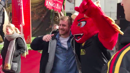 België presenteert mascotte voor WK 2018: 'Red'