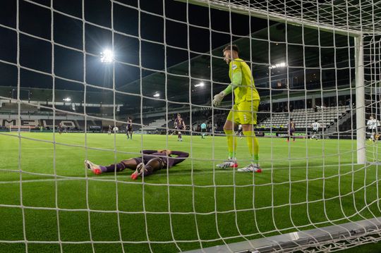 'Kwart van profvoetballers in Nederland is niet gevaccineerd'