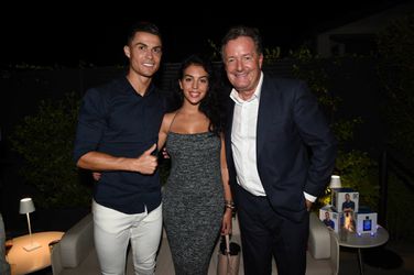 Cristiano Ronaldo's maatje Piers Morgan noemt transfernieuws fake nieuws