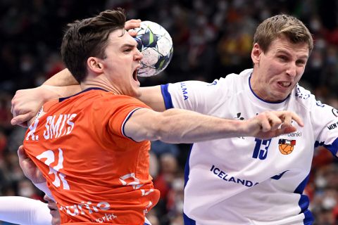 Handballer Kay Smits doet iets wat nog nooit iemand heeft gedaan op het EK