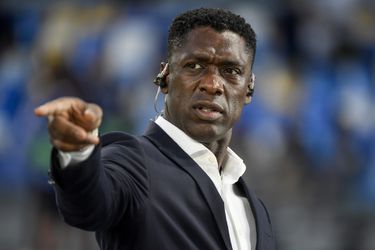 Clarence Seedorf wil verandering: 'Punten aftrek voor clubs bij racisme door fans'