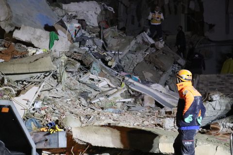 Een minuut stilte bij alle achtstefinalewedstrijden in de TOTO KNVB Beker