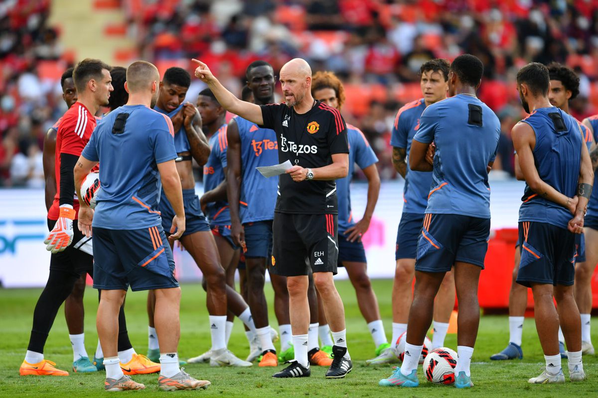 Tv-gids: hier kijk jij naar het debuut van Erik ten Hag tegen Liverpool in Bangkok