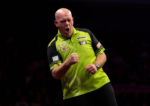 Michael van Gerwen sloopt Spaanse semiprof José Justicia