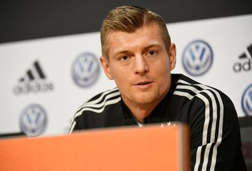 Kroos vindt het thuislaten van Duitse generatiegenoten 'niet dramatisch'