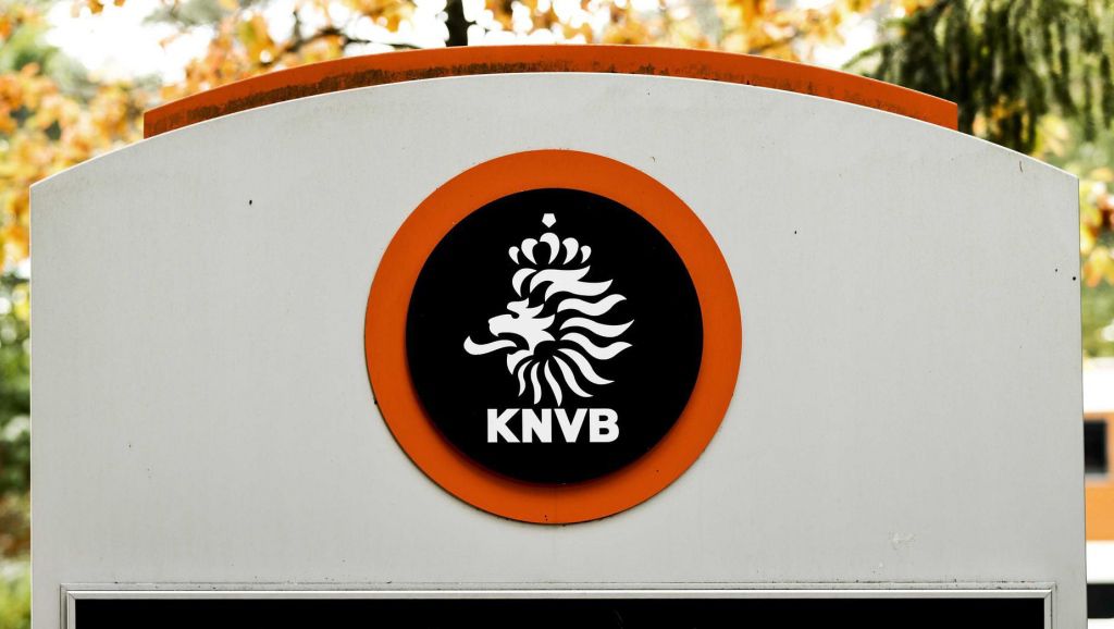 KNVB wil test met vierde wissel in bekertoernooi