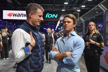 Opvallende stap: 'Nyck de Vries geïnteresseerd in voor hem nieuwe raceklasse'
