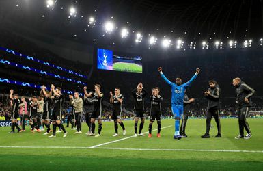 Check hier de uitgebreide samenvatting van Tottenham-Ajax! (video)