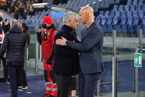 José Mourinho vol lof over Vitesse: ‘Ik ken de coach niet, maar hij is écht goed'