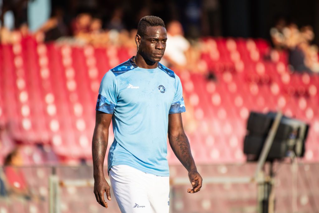 Mario Balotelli heeft een nieuwe club: Italiaan aan de slag in Zwitserland