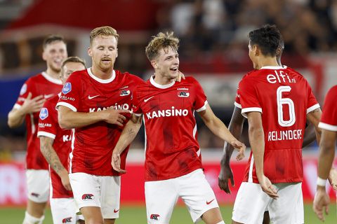 AZ slacht Dundee na nederlaag in Schotland: 'We hadden nagenoeg hetzelfde plan'