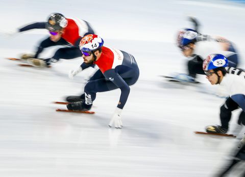 Nederlandse shorttrackers verliezen in laatste centimeters B-finale, Canada wint goud