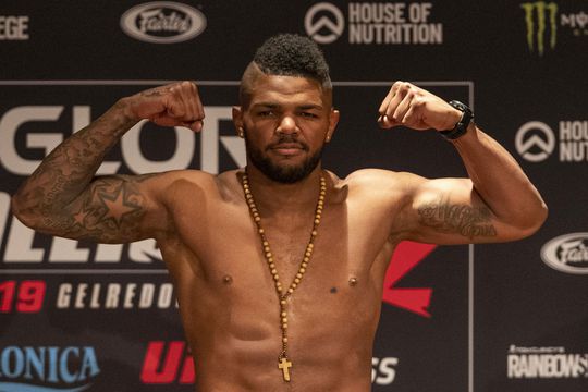 Tavares mag op voor GLORY-wereldtitel door uitsluiting Russische sporters