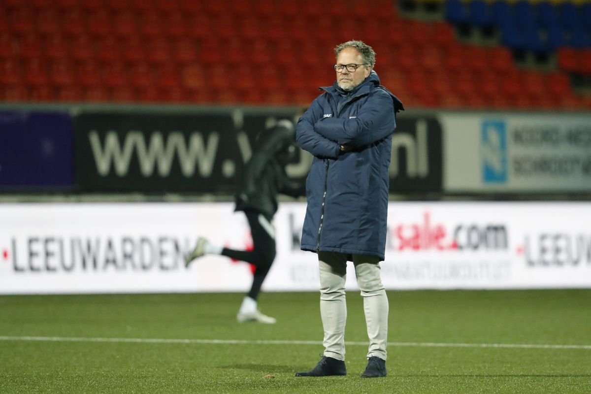 Henk de Jong treedt op tegen eigen fans: 'Dat doe je een vrouw toch niet aan'