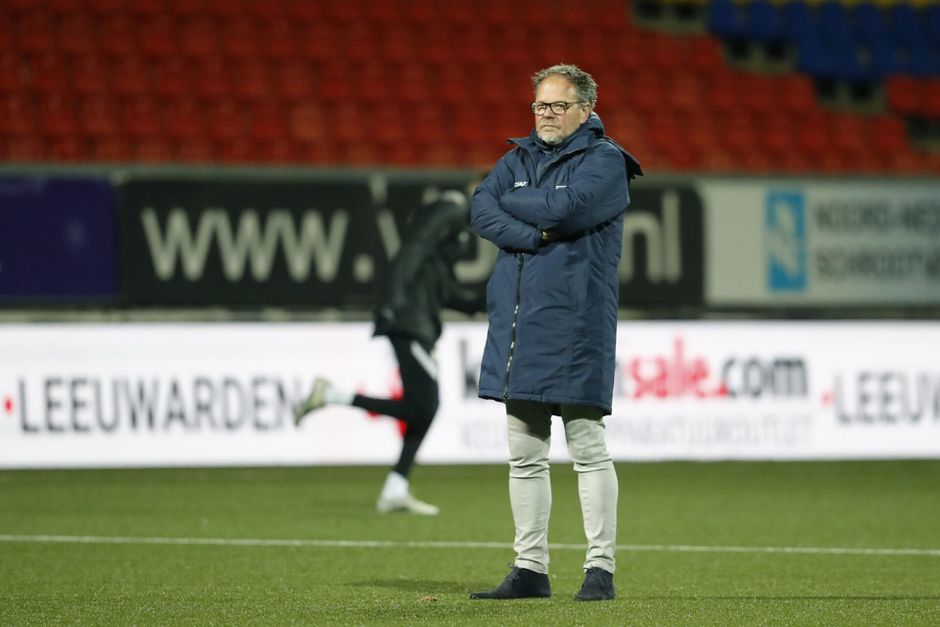 Henk de Jong treedt op tegen eigen fans: 'Dat doe je een vrouw toch niet aan'