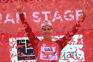 Veelvraat Tadej Pogacar slokt ook UAE Tour-eindzege op