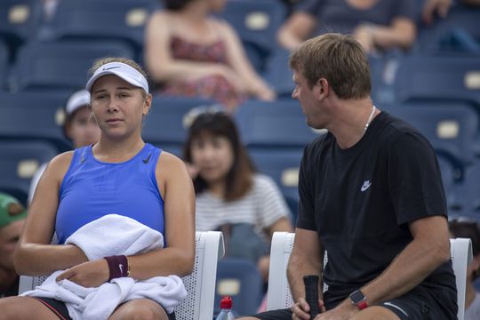 Tennistalent Amanda Anisimova (21) stopt tijdelijk door burn-out