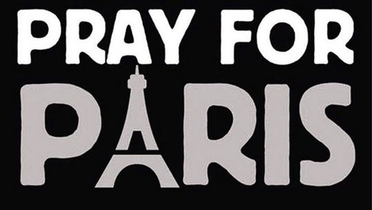 Sporters staan massaal stil bij aanslagen in Parijs