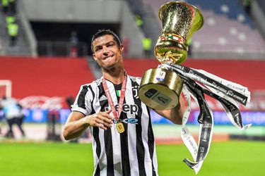 Heeft Juventus gerommeld bij verkoop van Cristiano Ronaldo? Aanklagers eisen boeken op