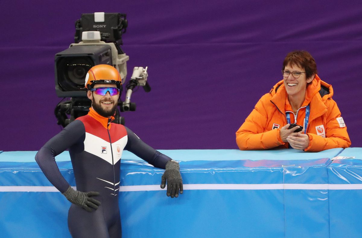 Shorttrackers Knegt en De Laat overleven heat en zijn door naar halve finale