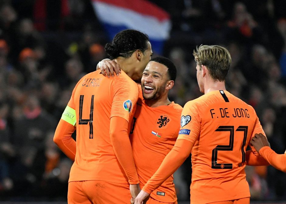 Memphis bedankt Frenkie de Jong: ‘Jij bent mijn vriend’