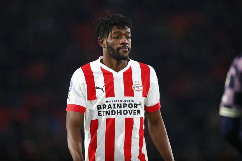 'PSG meldt zich in Eindhoven voor Ibrahim Sangaré, PSV kan MEGABEDRAG krijgen'