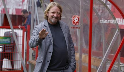Bild: Ook Stuttgart onderzoekt de transferdeals van Sven Mislintat