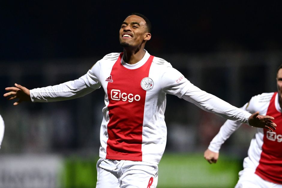 'Ryan Gravenberch gaat voor 5 jaar tekenen bij Bayern'