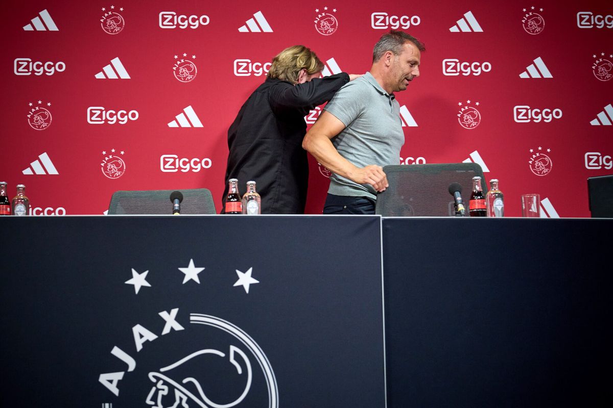 Waar blijven die aankopen dan? 'Ajax moet eerst cashen en dan spenderen'