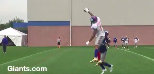 Odell Beckham Jr. laat gekke dingen zien op trainingskamp (video)