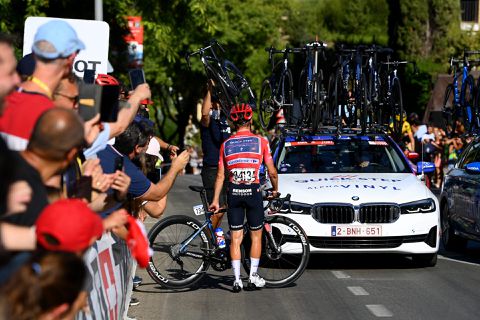 Remco Evenepoel blij met 3 kilometer-regel: 'Anders had ik veel tijd verloren'