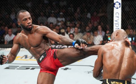🎥 | Achter de KO-schermen: zo trainde Leon Edwards zijn KO-kick op Kamaru Usman