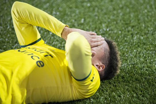 Fortuna-fans slaags met Almere City-idioten: 'Kregen klappen toen de deuren dichtgingen'
