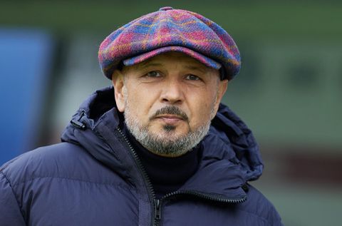 Kanker is terug bij Bologna-trainer Sinisa Mihajlovic: 'Zal hem nog een keer een lesje leren'